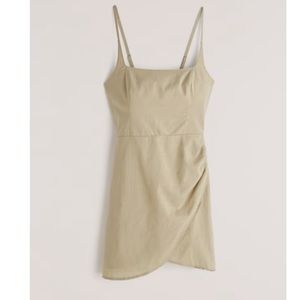 A&F Tinker Bell Green Scoop Neck Wrap Linen Dress